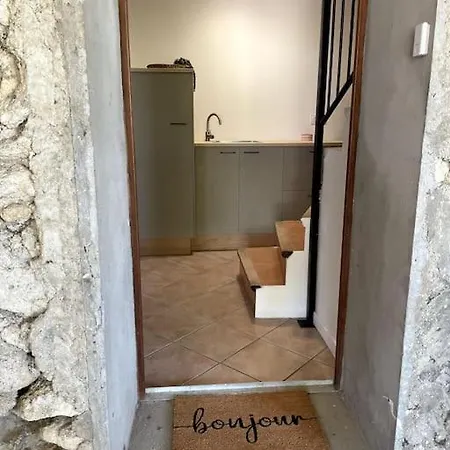 Domaine Des Lions - Maisonnette Chaleureux Climatise A Apartmán