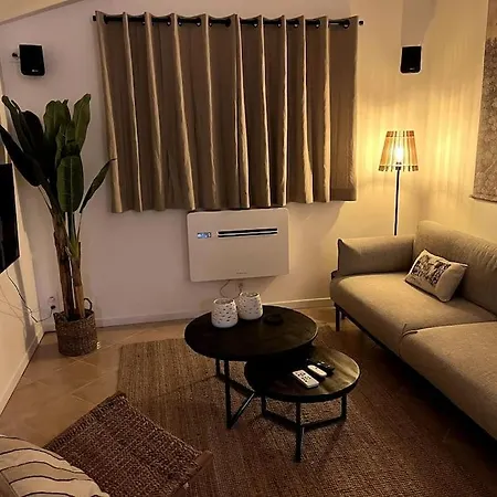 Domaine des Lions - Maisonnette chaleureuse climatisé à Sérignan Apartamento *