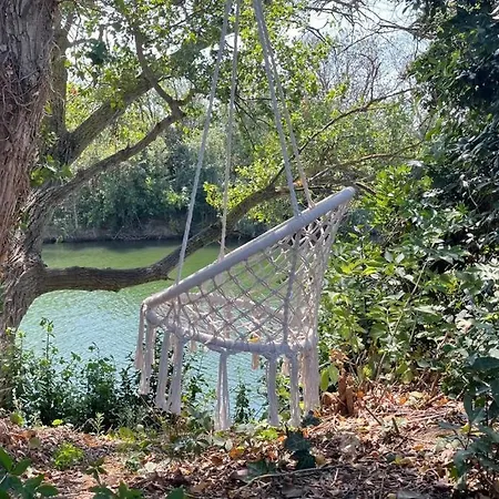 Domaine des Lions - Maisonnette chaleureuse climatisé à Sérignan *